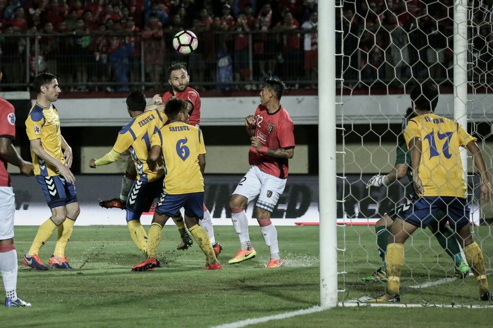 Spaso dan Sagara Cetak Gol Debut, Bali United Gilas Tampines