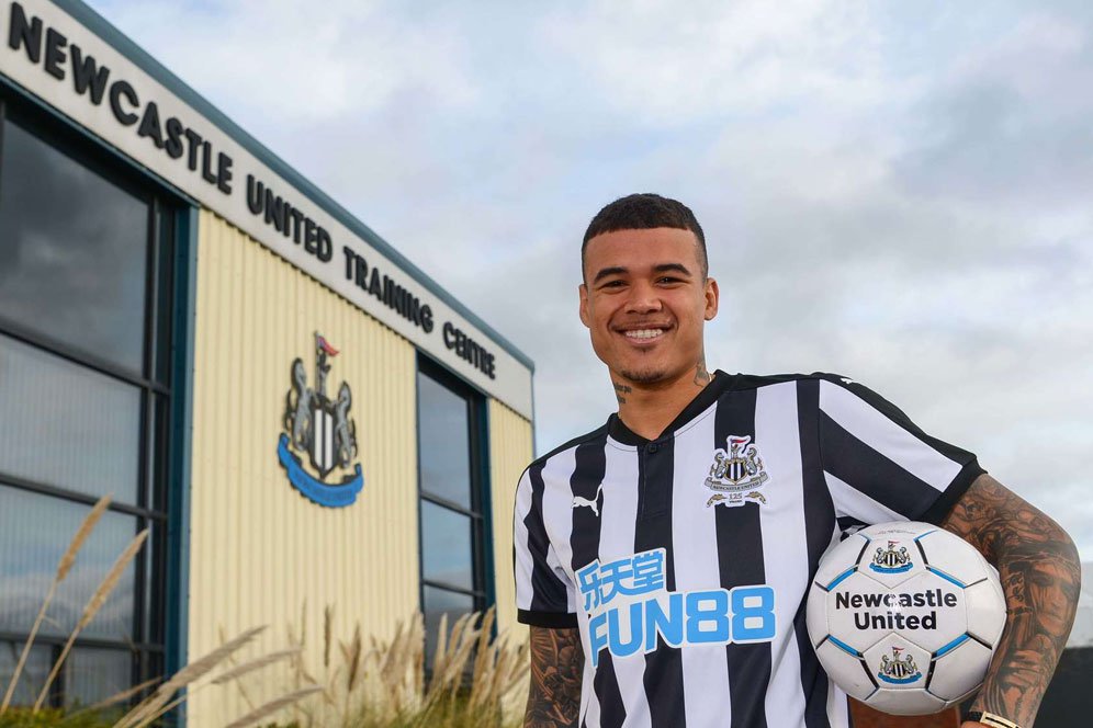 Conte Berharap Kenedy Bisa Jadi Seperti Christensen Conte Berharap Kenedy Bisa Jadi Seperti Christensen