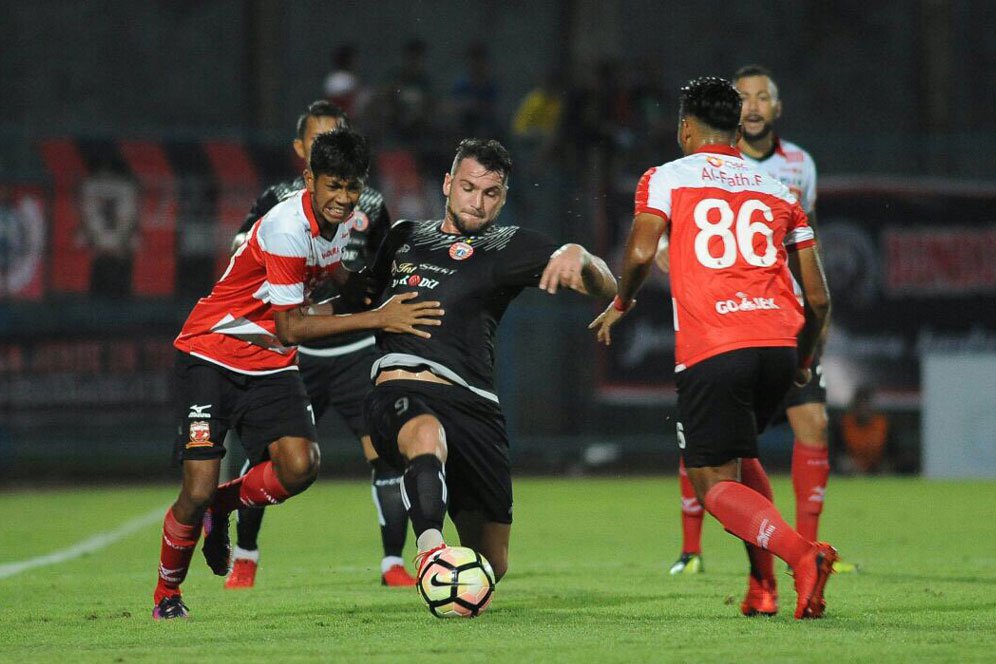 Dua Gol Marko Simic Tentukan Kemenangan Persija