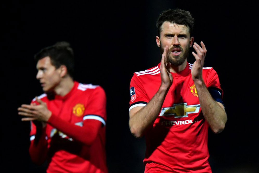 Perpisahan Carrick Tak Membuat Mourinho Sedih