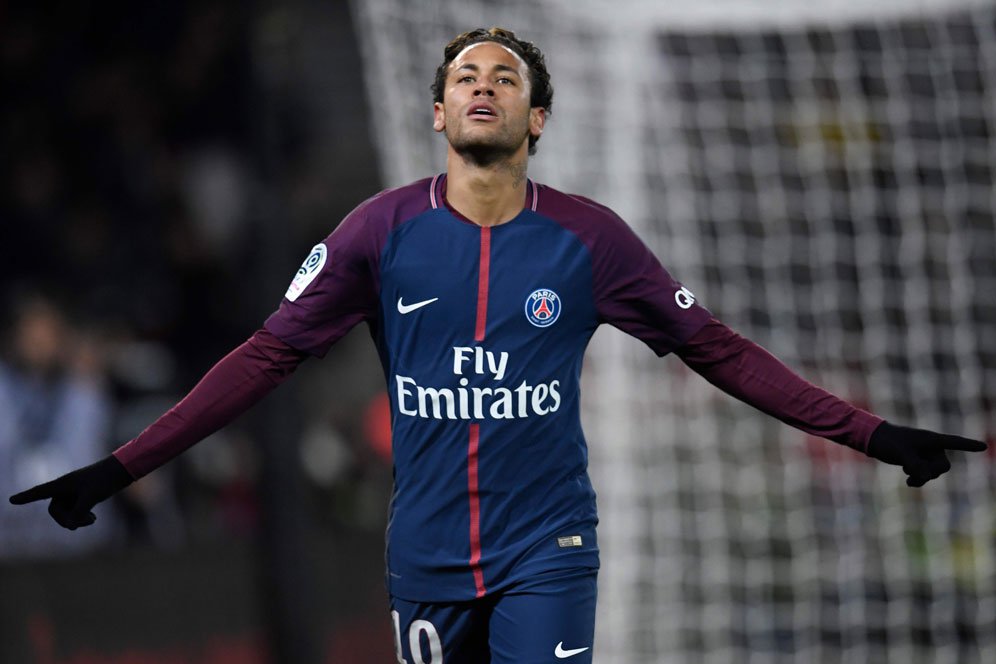 Tetap di PSG, Neymar Tak Akan ke Mana-mana