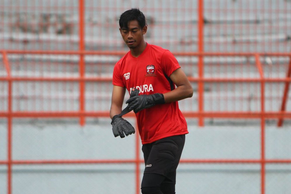 Madura United Pulangkan Satria Tama Usai Lepas 3 Penjaga Gawang