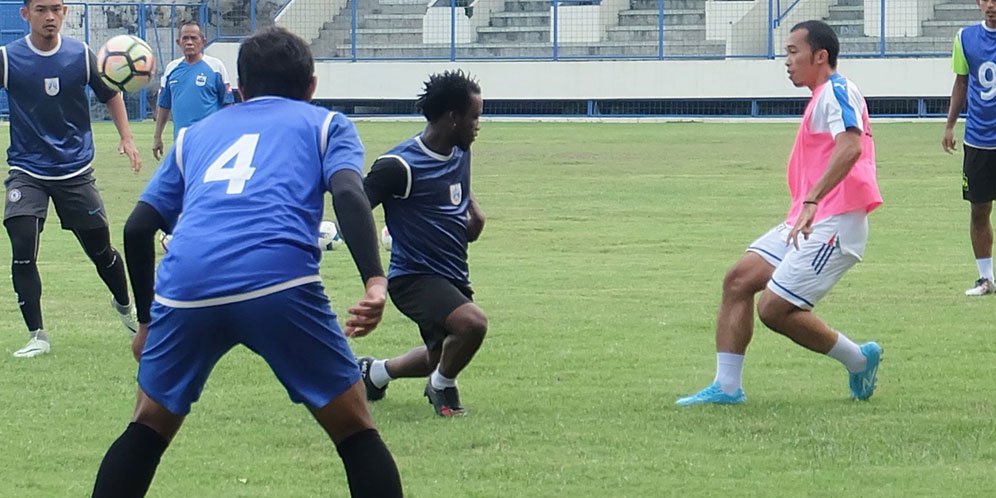 Gelandang Impor PSIS Puji Kekuatan Arema FC Gelandang Impor PSIS Puji Kekuatan Arema FC