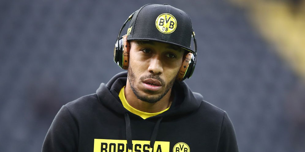 Aubameyang Terbang ke London Pakai Jet Priabdi