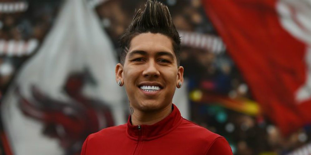 Firmino Yang Tak Selalu Selamanya Terlihat Hepi