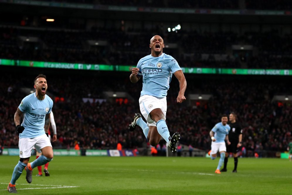 Kompany Tantang Man City Pertahankan Gelar Juara Musim Depan