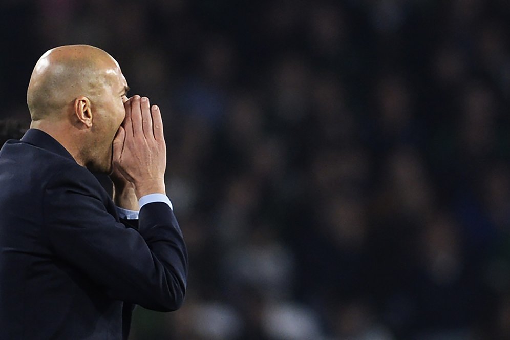 Zidane Minta PSG Tak Pedulikan Teror Paris