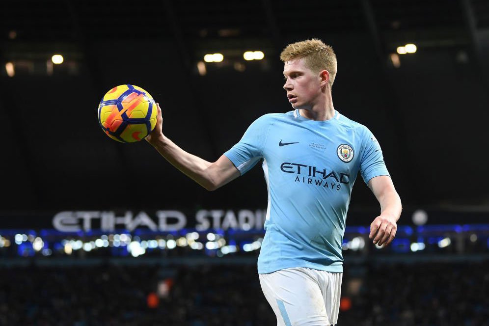 De Bruyne Pasrahkan Gelar Pemain Terbaik EPL Pada Salah