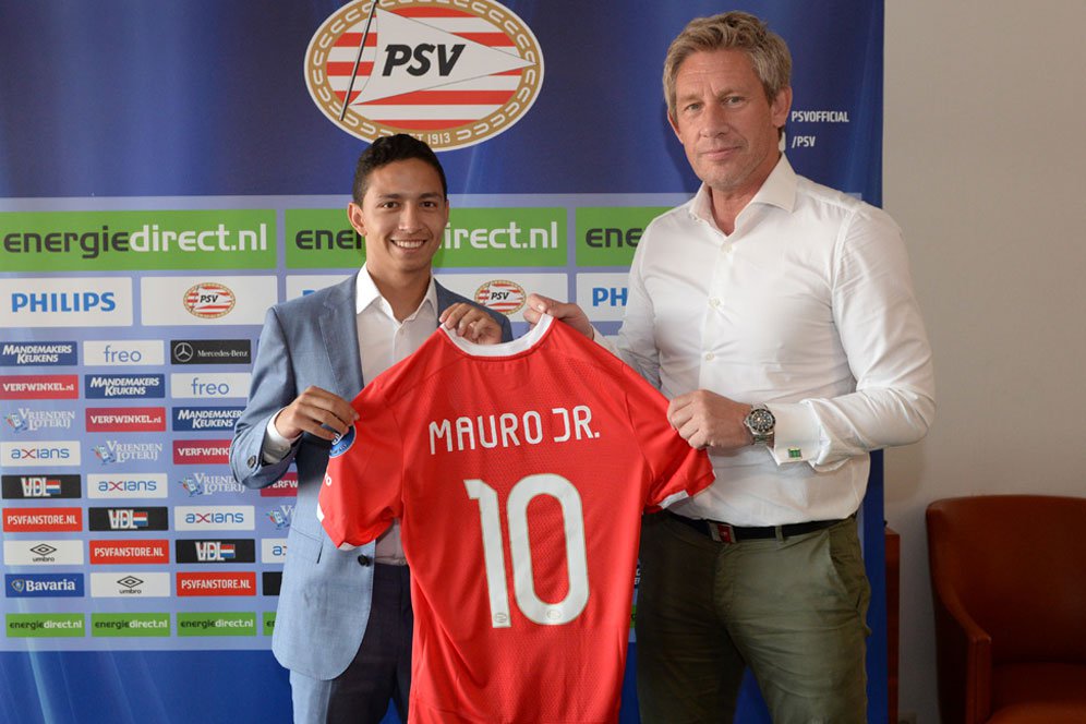 Pemain Muda PSV Ini Berambisi ke Barcelona atau Real Madrid