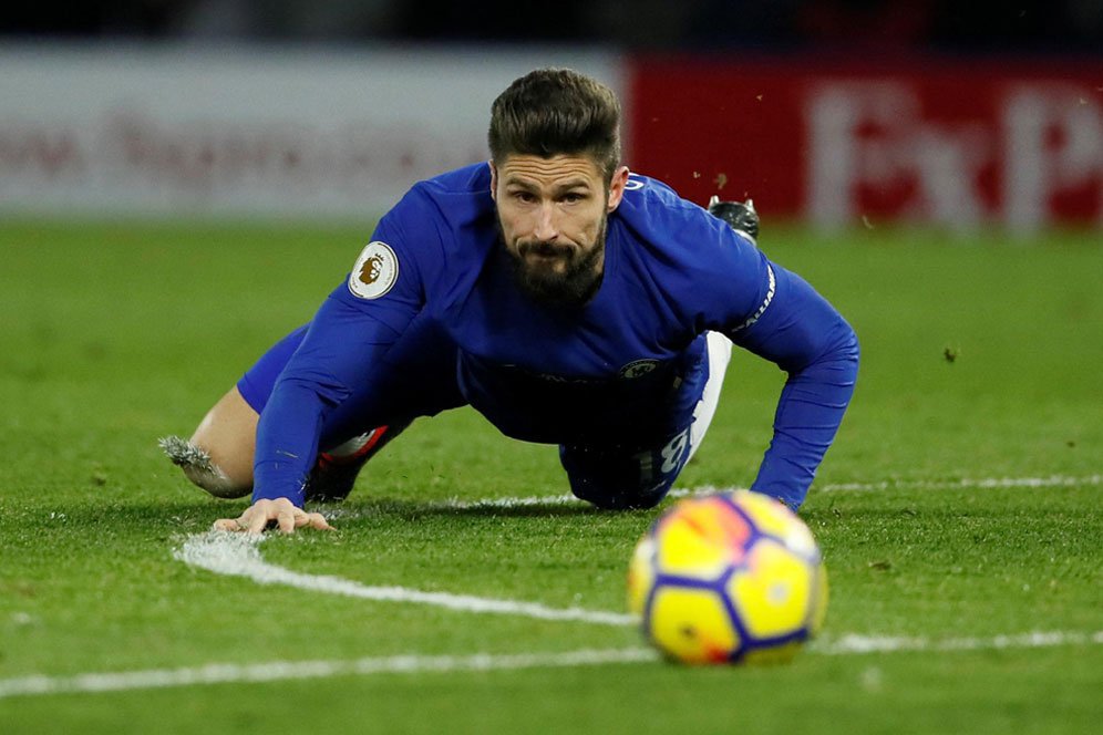 Giroud Berpeluang Main Lawan MU