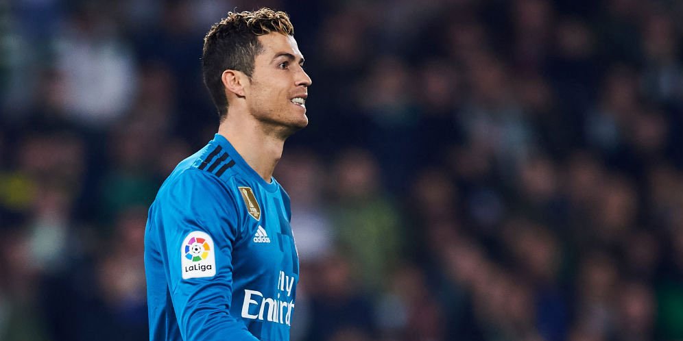 Video: Saat Ronaldo Tak Peduli, Ceballos Datang Membantu