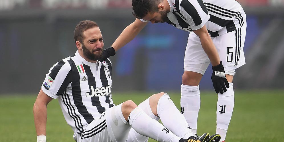 Juventus Tanpa Higuain di Leg Kedua Semifinal Coppa Italia