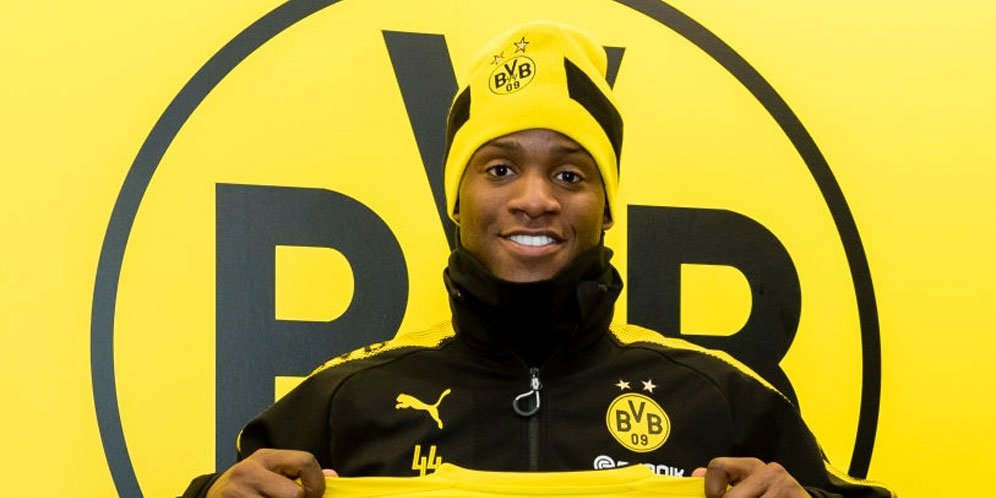 Reus: Jangan Pulang ke Chelsea, Batshuayi!