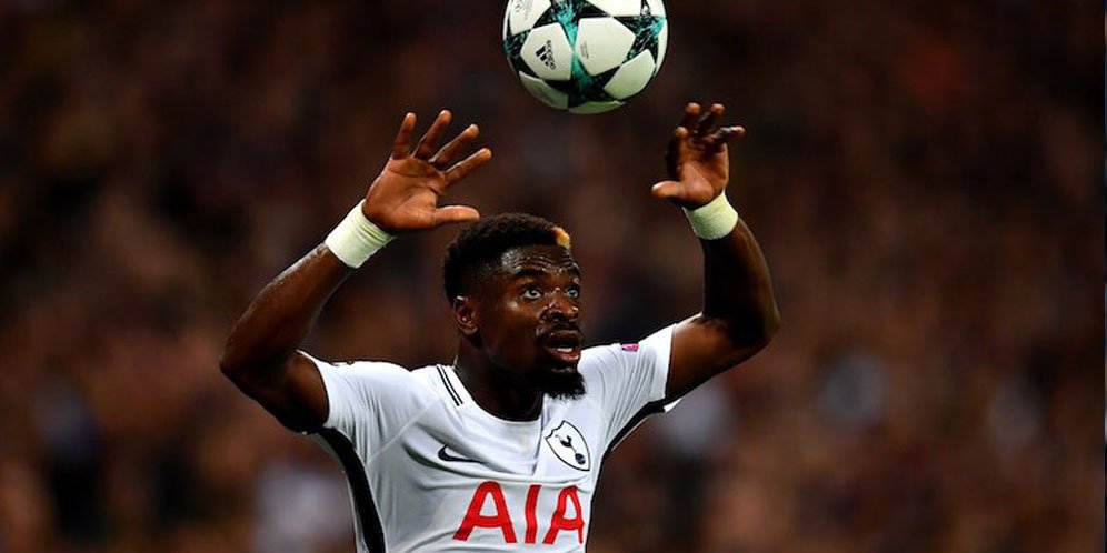 Pochettino: Aurier Butuh Waktu