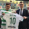 Egy Belum Tentu Kenakan Nomor Punggung 10 di Lechia Gdansk