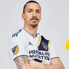 LA Galaxy Resmi Perkenalkan Zlatan Ibrahimovic