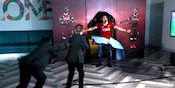 Video: Salah Kerjai Bocah-bocah Sekolahan di Liverpool Video: Salah Kerjai Bocah-bocah Sekolahan di Liverpool
