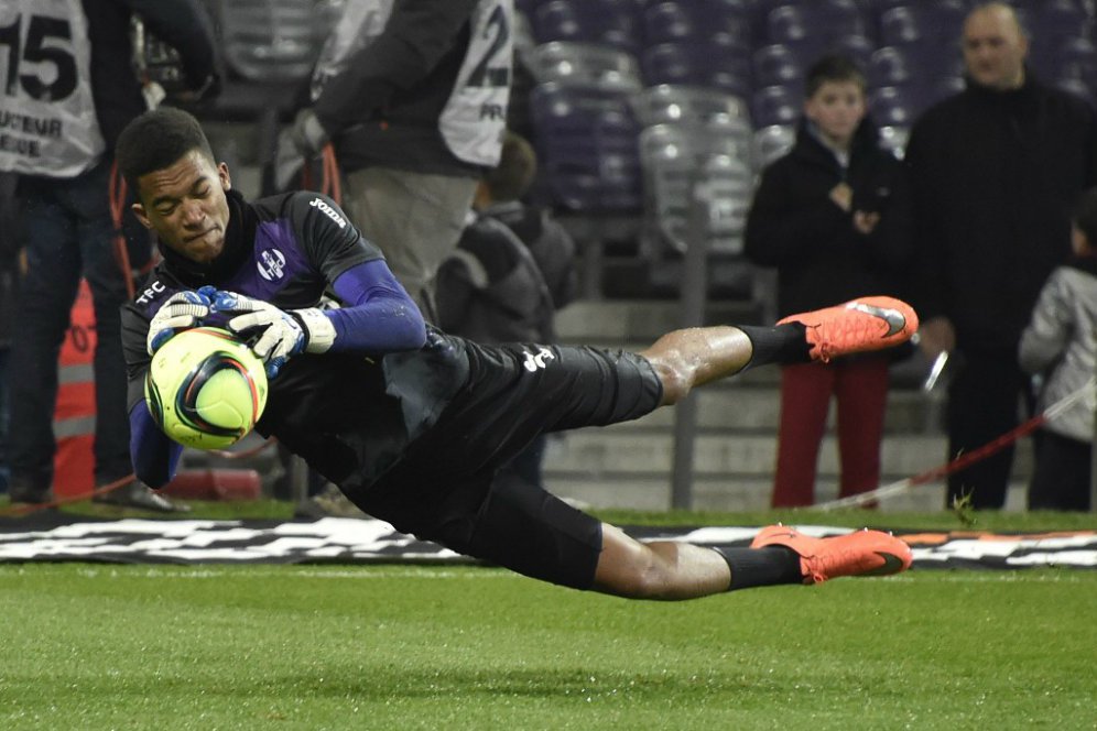 The Gunners Kembali Buru Kiper Belia Toulouse