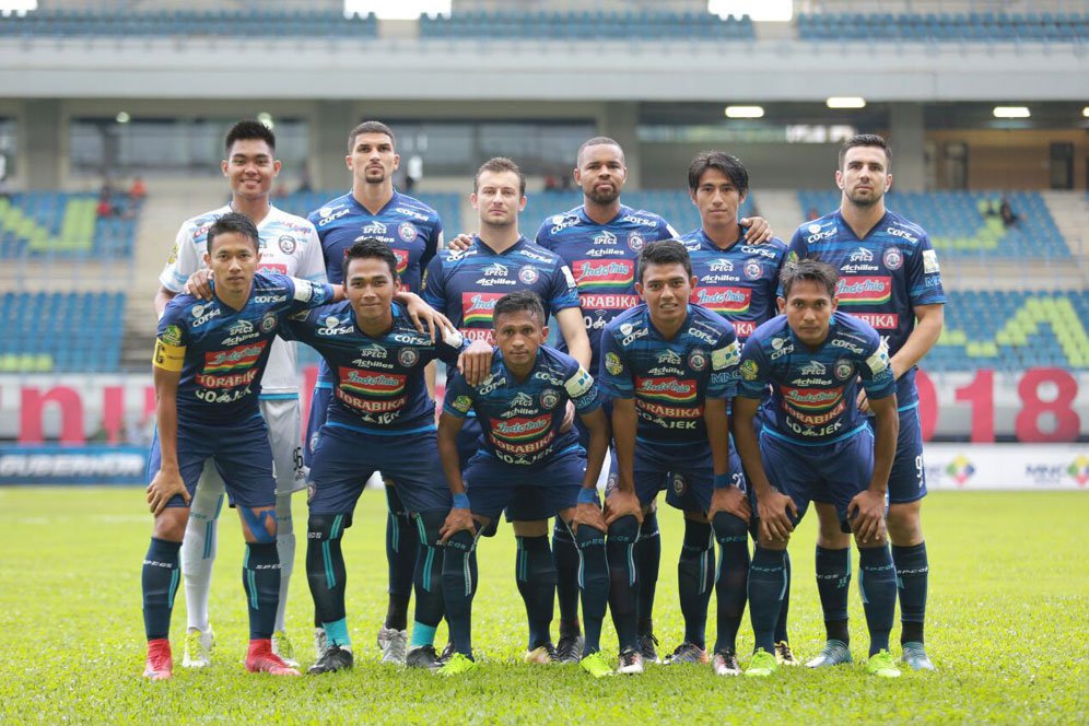 Harus Absen Beberapa Pekan, Ini Kata Bek Arema FC