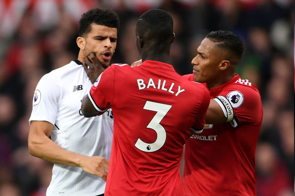 Bek Tengah MU Menumpuk, Bailly Tak Gentar