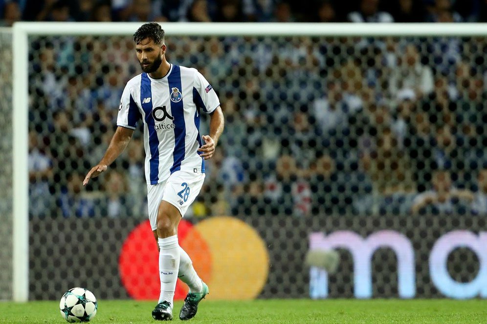 Firmino Minta Bek Porto Ini Gabung Timnas Brasil Firmino Minta Bek Porto Ini Gabung Timnas Brasil
