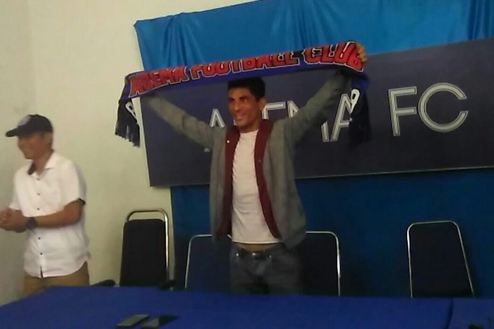 Arema FC Rekrut Pelatih Kiper asal Brasil