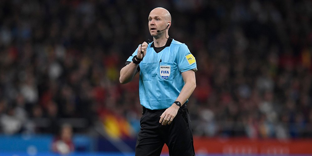 Jika Gagal Atasi Rasisme, Karir Wasit Piala Dunia akan Habis