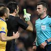 Buffon Soal Michael Oliver: Dia Hanya Bernasip Buruk