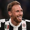 Jarang Tampil di Juventus, Howedes Indikasikan Akan Kembali ke Schalke