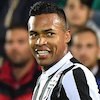 MU Tak Punya Niat Boyong Alex Sandro dari Juventus