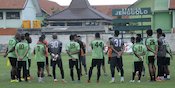 Minim Jam Terbang, Persebaya Lepas Dua Pemain