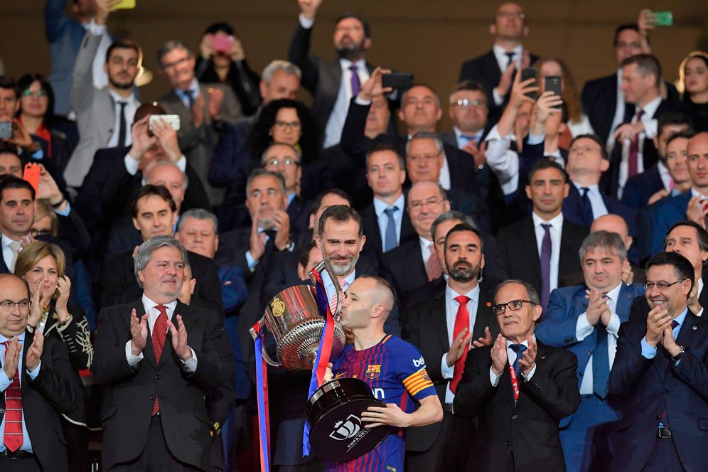 Pekan Ini, Iniesta Ungkap Keputusan Soal Masa Depannya Pekan Ini, Iniesta Ungkap Keputusan Soal Masa Depannya