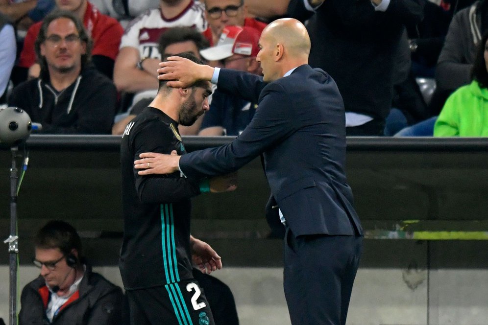 Zidane Ungkap Cedera Isco dan Carvajal Zidane Ungkap Cedera Isco dan Carvajal