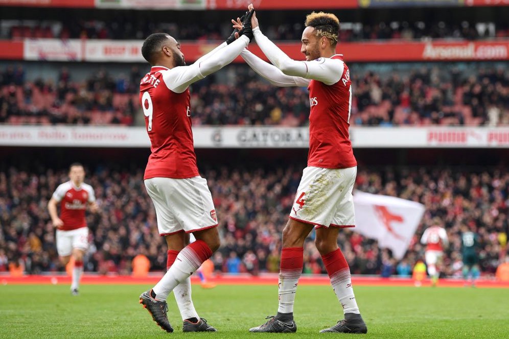 Danny Welbeck Buat Aubameyang dan Lacazette Rawan Cedera. Kok Bisa?