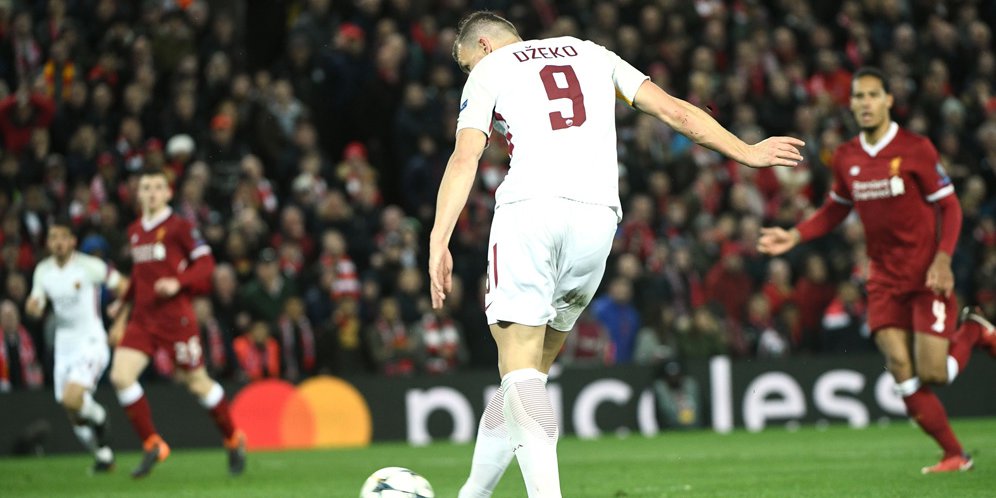 Gol Dzeko Bukan Salah Lovren
