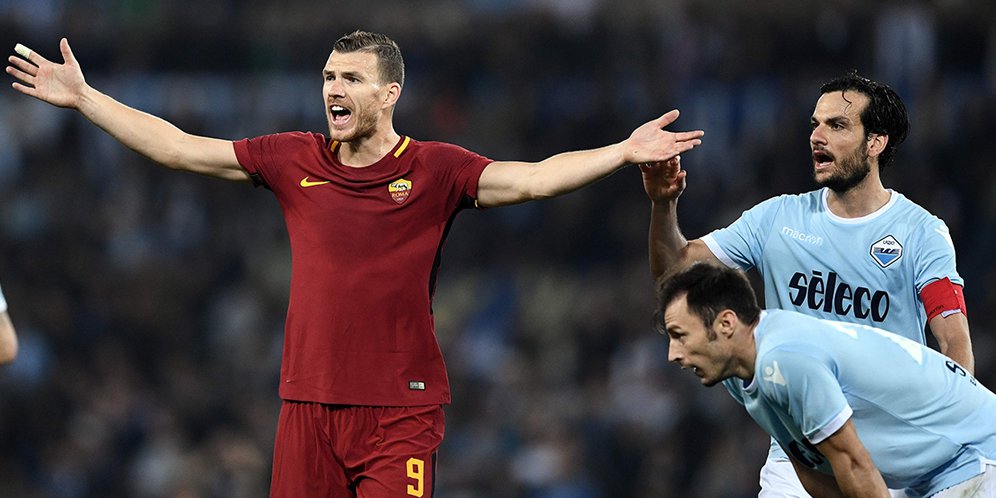 Sejak Hengkang Dari City, Dzeko Semakin Membaik