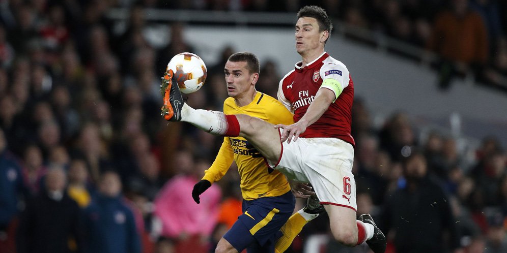 Wenger Tak Mau Salahkan Koscielny Atas Gol Griezmann