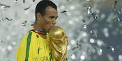 Kisah Cafu: Bek Veteran yang Pimpin Brasil Menangkan Piala Dunia 2002 Kisah Cafu: Bek Veteran yang Pimpin Brasil Menangkan Piala Dunia 2002