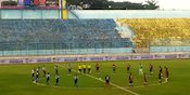 Insiden Bom, Arema Kontra PSM Diawali Mengheningkan Cipta