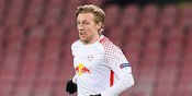 Manchester United Bidik Gelandang Emil Forsberg, Siapa Dia?