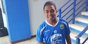 Gelandang Persib Tak ke Bhayangkara FC, Akan Jadi Polisi bersama Gian Zola Gelandang Persib Tak ke Bhayangkara FC, Akan Jadi Polisi bersama Gian Zola