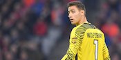 Cari Suksesor Cech, Arsenal Bidik Kiper Wolfsburg Ini