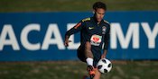 Jelang Piala Dunia, Neymar Tetap Tenang