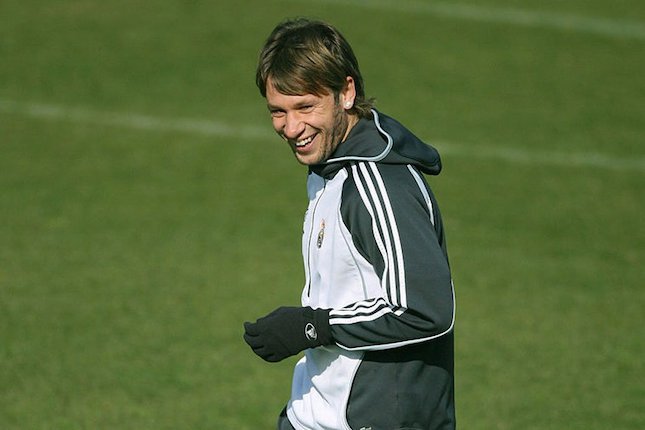 14. Antonio Cassano (19 tahun/Rp 379 miliar)