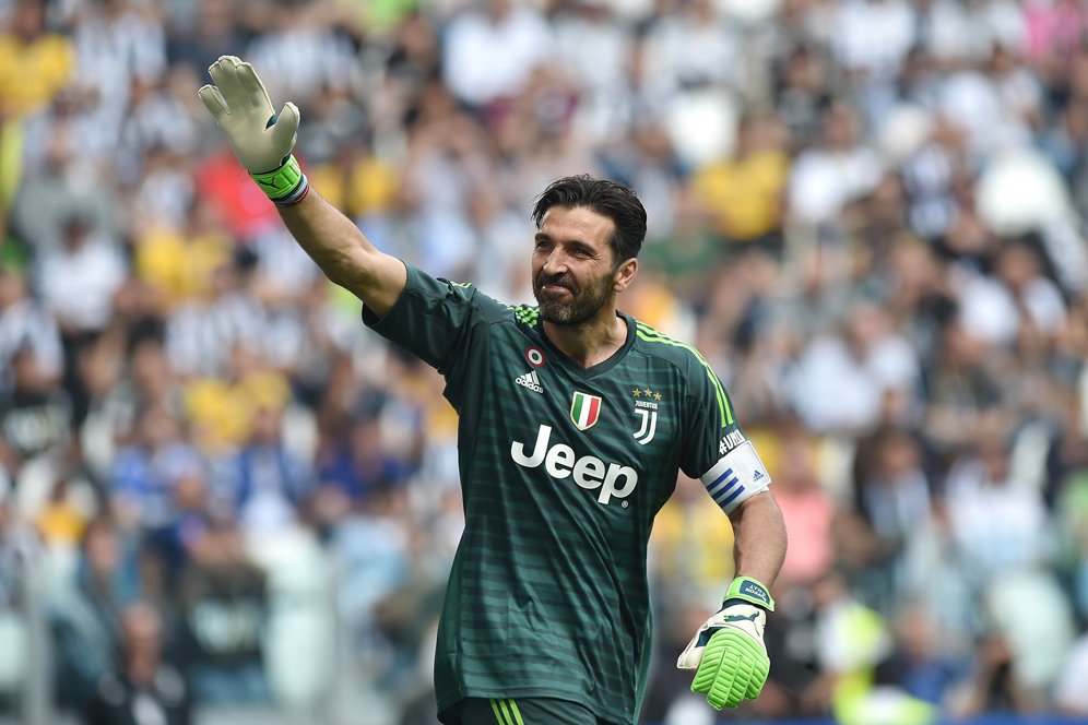 Buffon Bicara Soal Susahnya Jadi Kapten Juventus