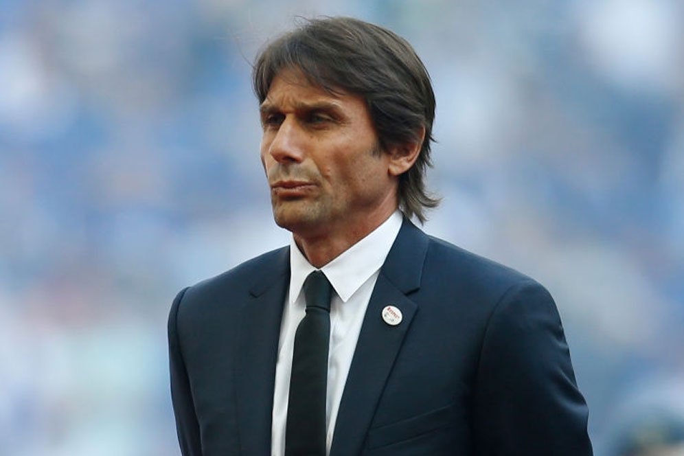 Conte Tak Pernah Berpikir Tinggalkan Chelsea