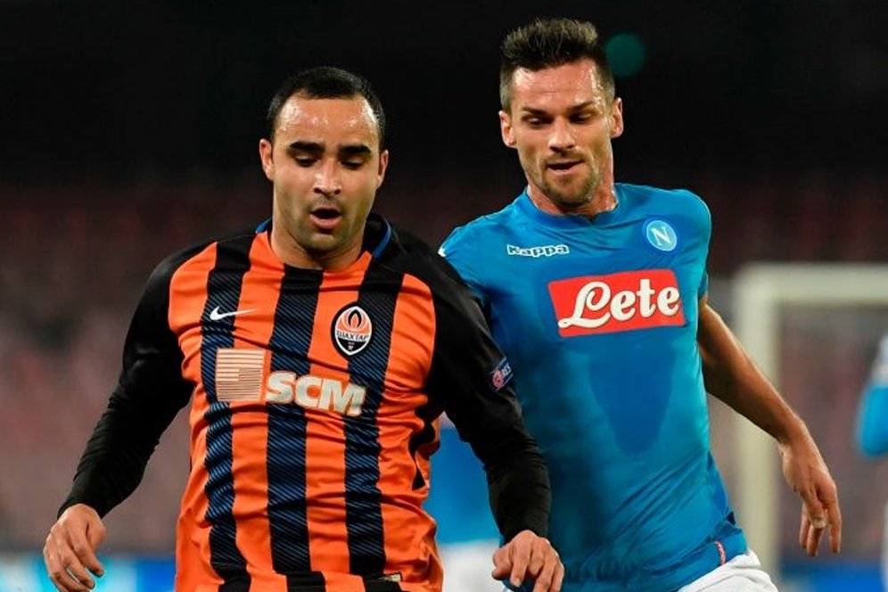 Krisis Bek Kiri, Juventus Bidik Ismaily Krisis Bek Kiri, Juventus Bidik Ismaily
