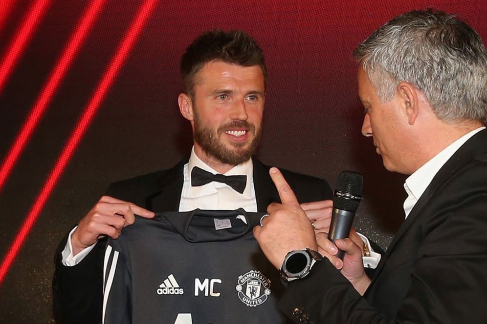 Carrick Tak Tertarik Kudeta Mourinho di Manchester United