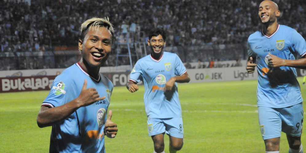 Persela Ingin Persembahkan Kado Terindah untuk Curva Boys