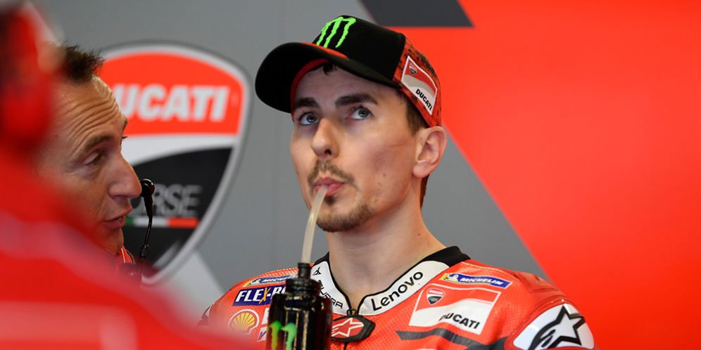 Lorenzo: Bagi Rider MotoGP, Kendarai Mobil F1 Lebih Mudah
